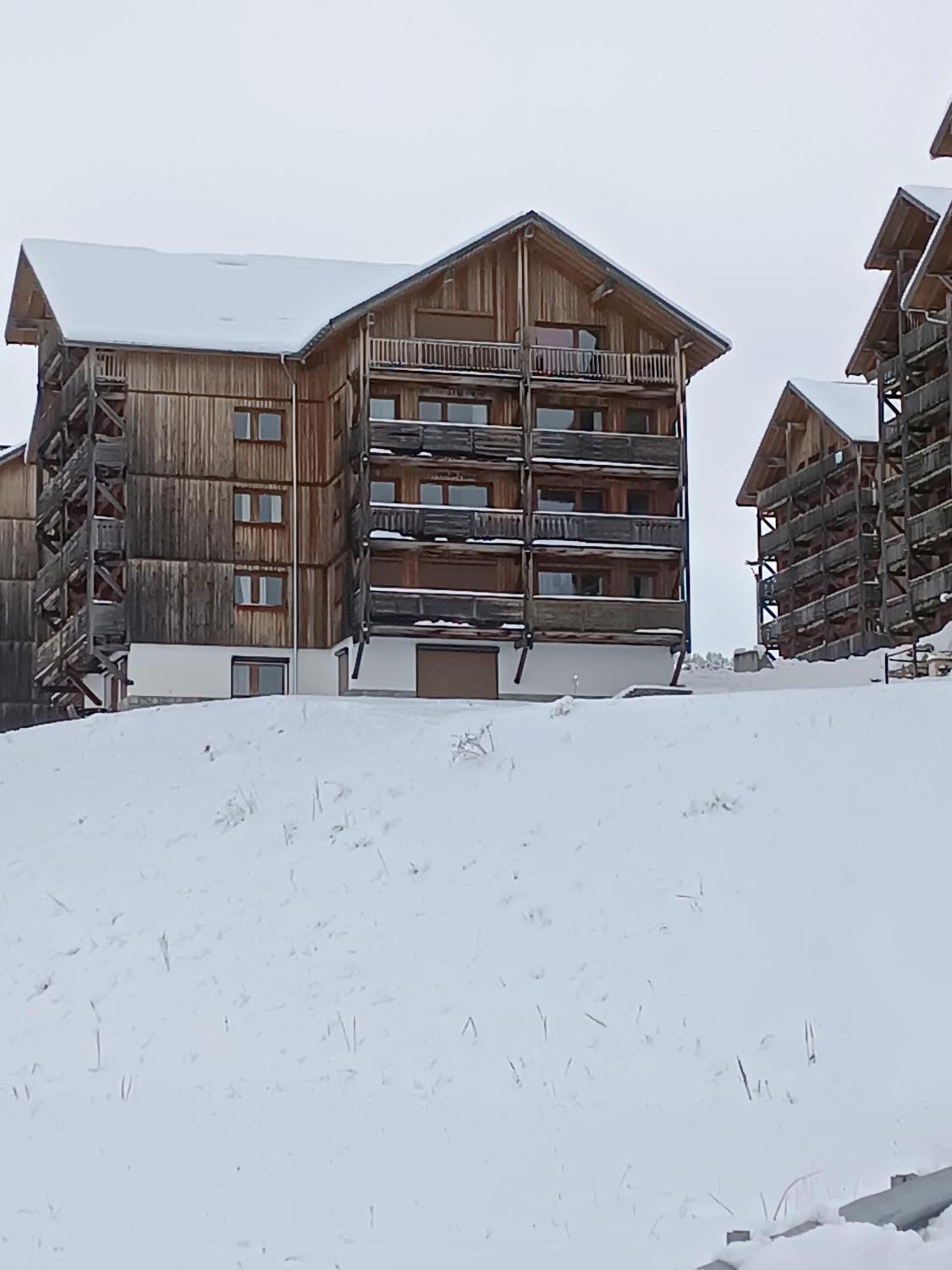 Appartement Cosy Dans Chalet Vue Montagne Saint-Étienne-en-Dévoluy エクステリア 写真
